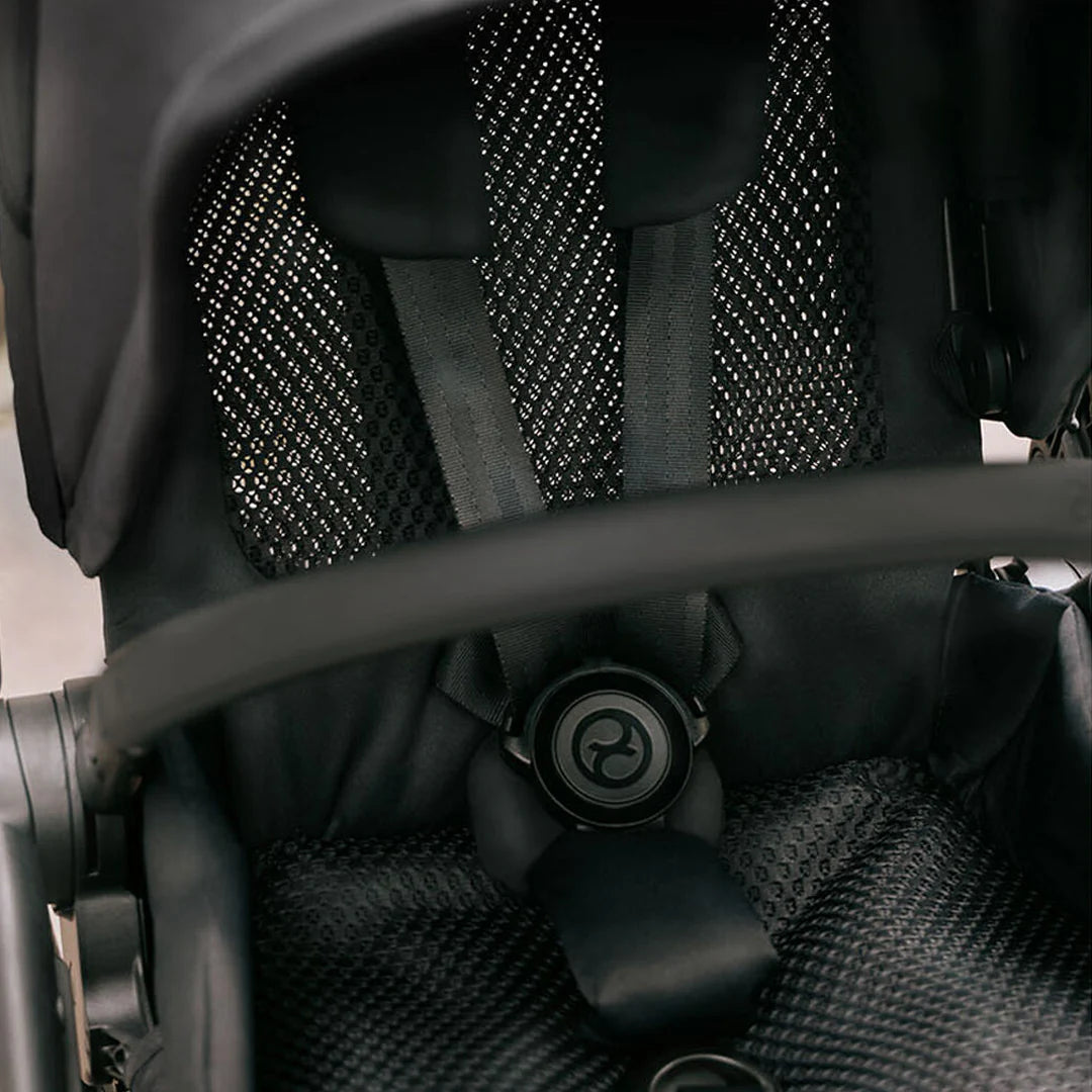 Coche de Paseo Melio Carbon Magic Black