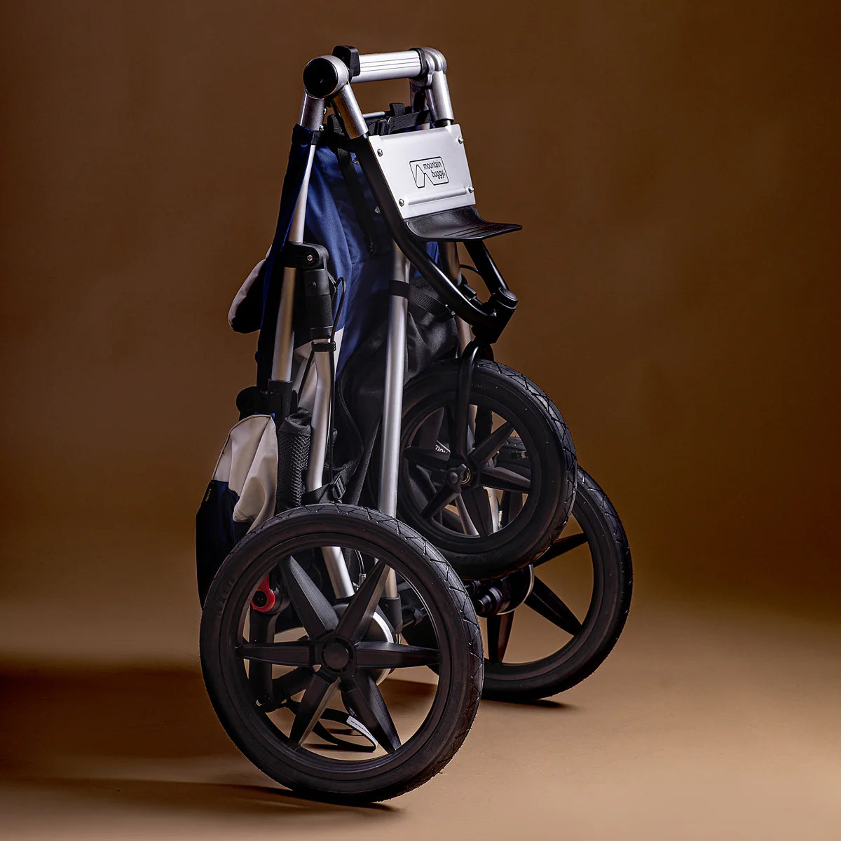 Coche de paseo todo terreno Terrain™ Heritage Onyx