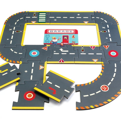 Puzzle Circuito de la ciudad 26 piezas Autos Locos