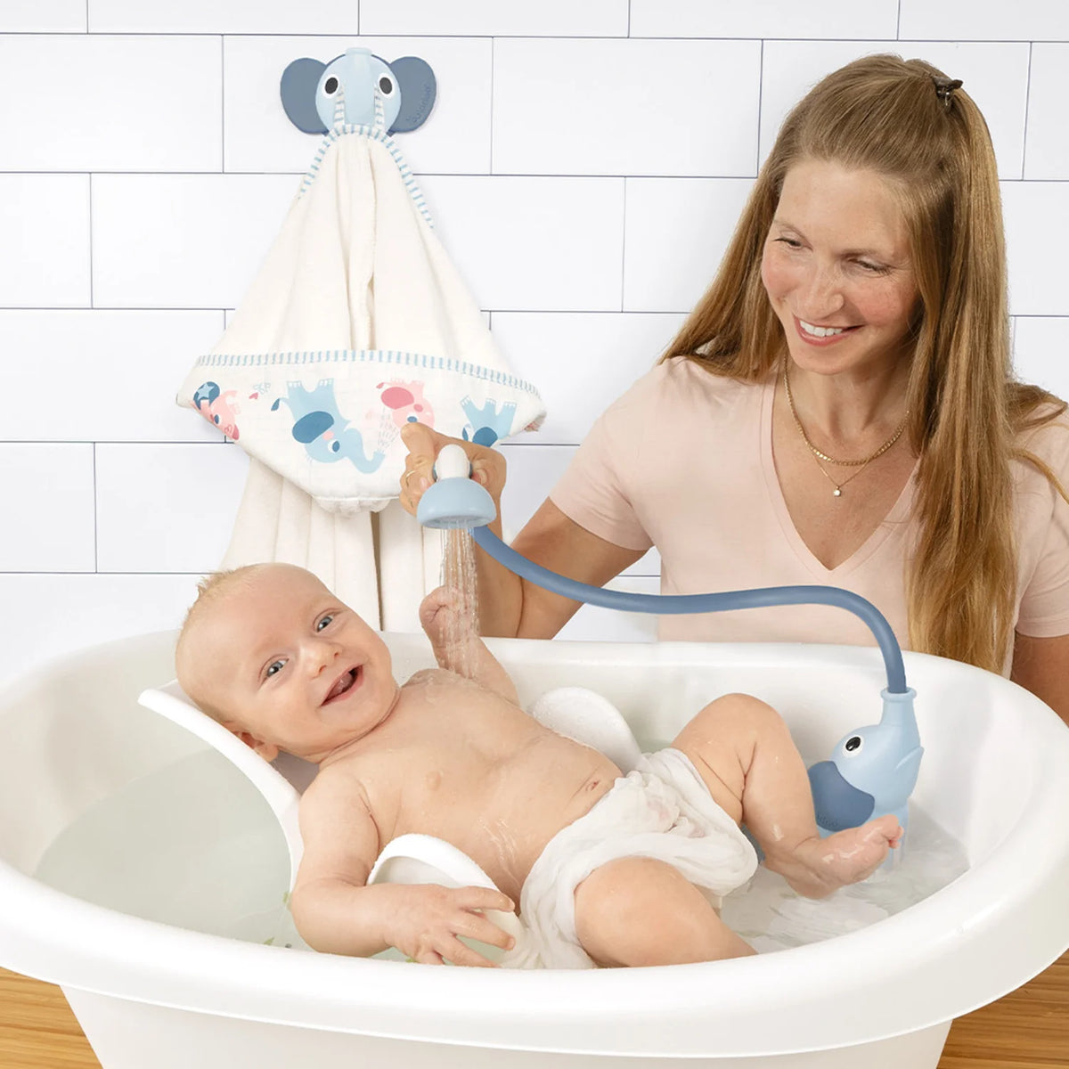 Set de Baño Ducha Elefante y Toalla Azul