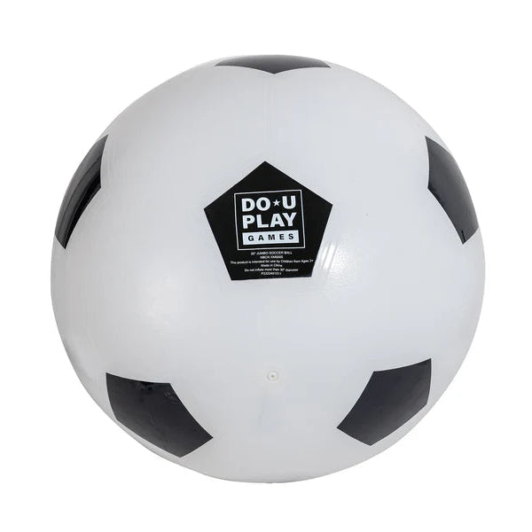Pelota de fútbol gigante