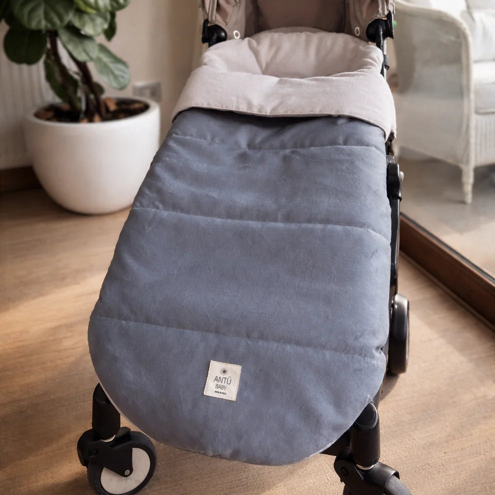 Saquito de invierno universal para coche Gris