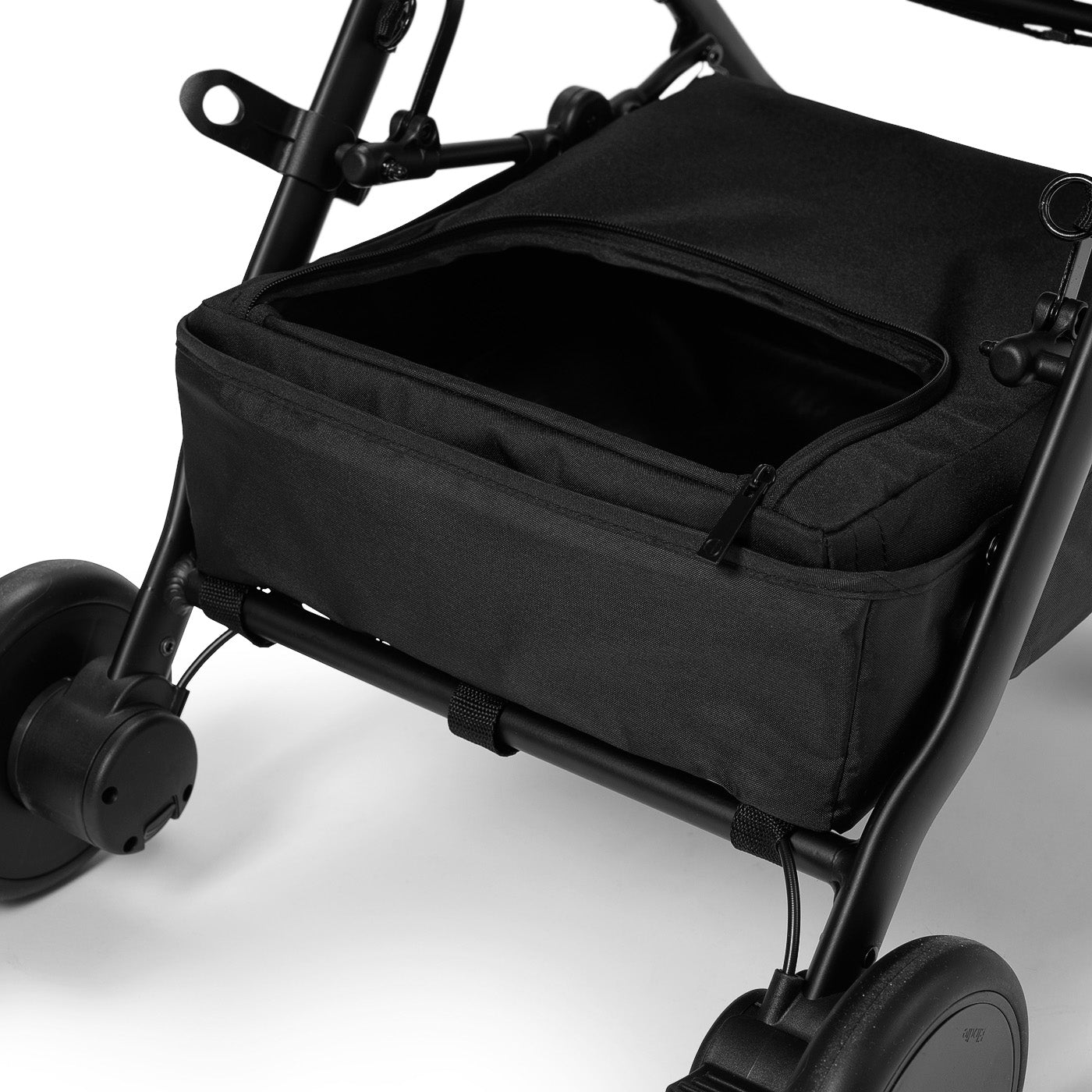 Coche Mondo Black de Elodie