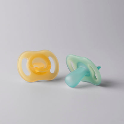 Chupete StayPut pack de 2 NightGlow Verde-Amarillo