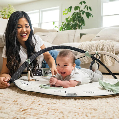 Gimnasio Black & White Decor