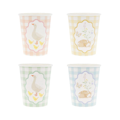 Vasos pequeños animales
