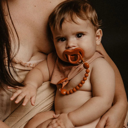 Portachupete Pelotas Silicona Rosa