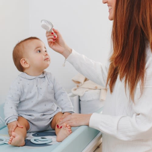 Cepillo y Peineta Suave Gris